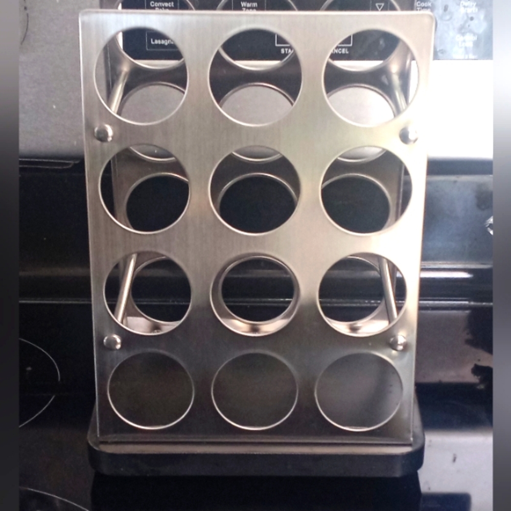 K Cup pod holder like new condition